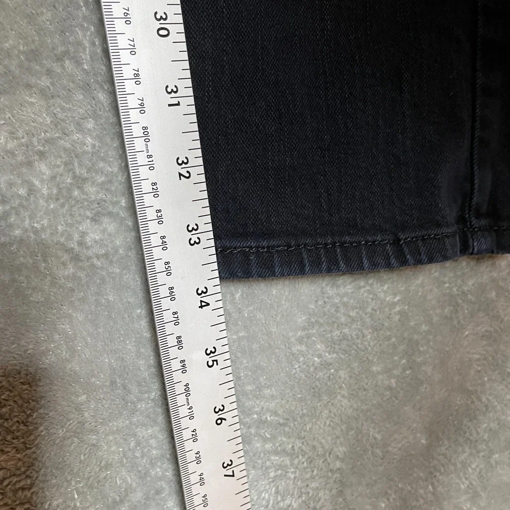 Levis 511 Mens 32x34 Slim Taper Mid Rise Stretch Black Casual Preppy Denim Jean